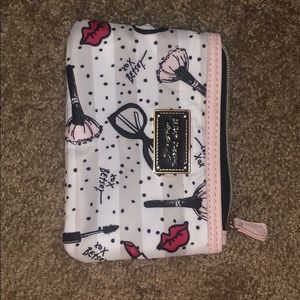 Betsey Johnson make up bag